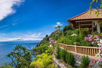 Blue Angel Deluxe Ocean Front Suite